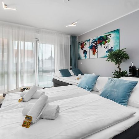 Design Luxus, Vollausstattung, Neubau, 30Min Hbf Leipzig 8, Naehe Flughfaen, Bmw, Dhl, Amazon Apartment Schkeuditz Luaran gambar