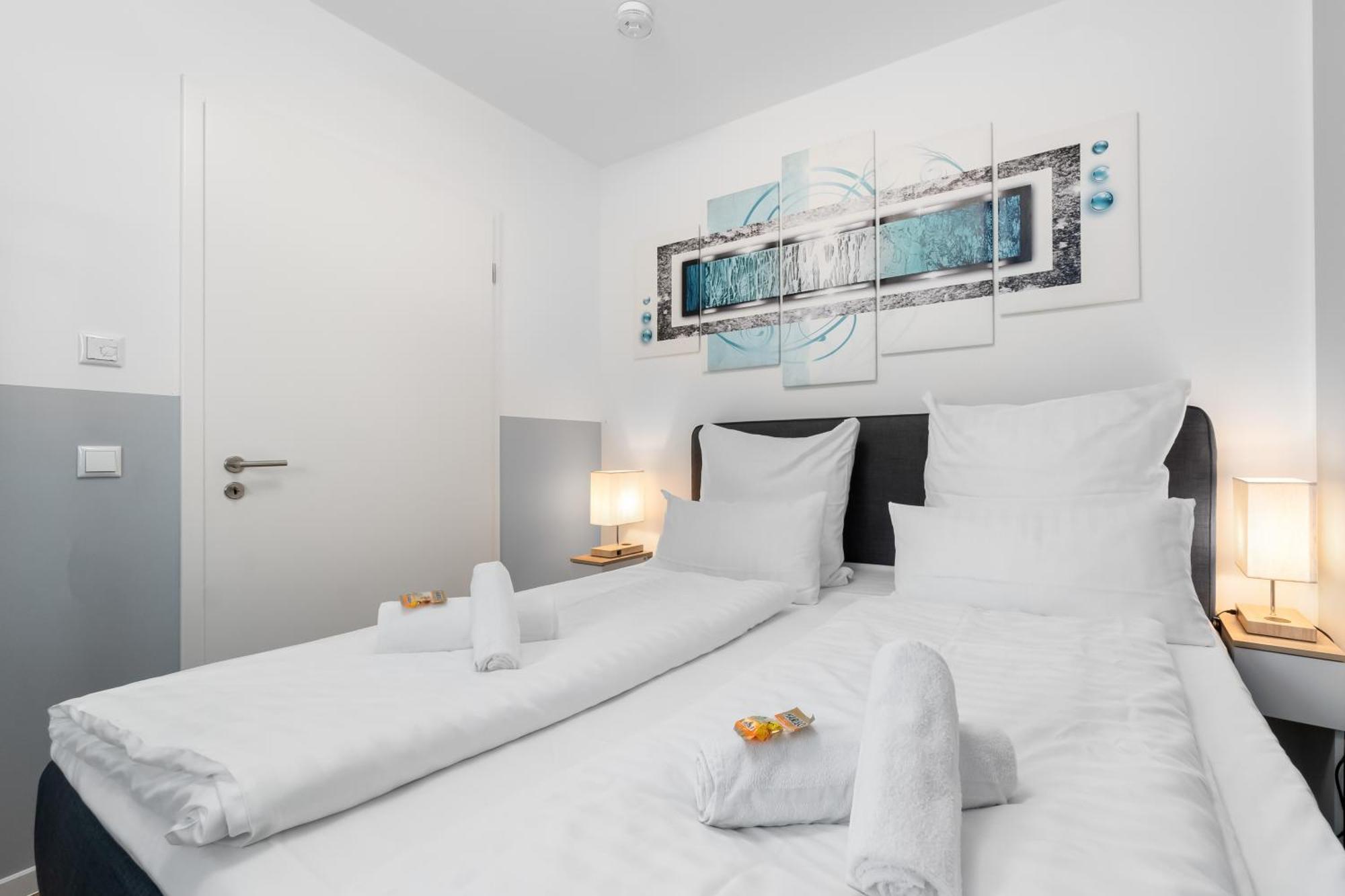 Design Luxus, Vollausstattung, Neubau, 30Min Hbf Leipzig 8, Naehe Flughfaen, Bmw, Dhl, Amazon Apartment Schkeuditz Luaran gambar